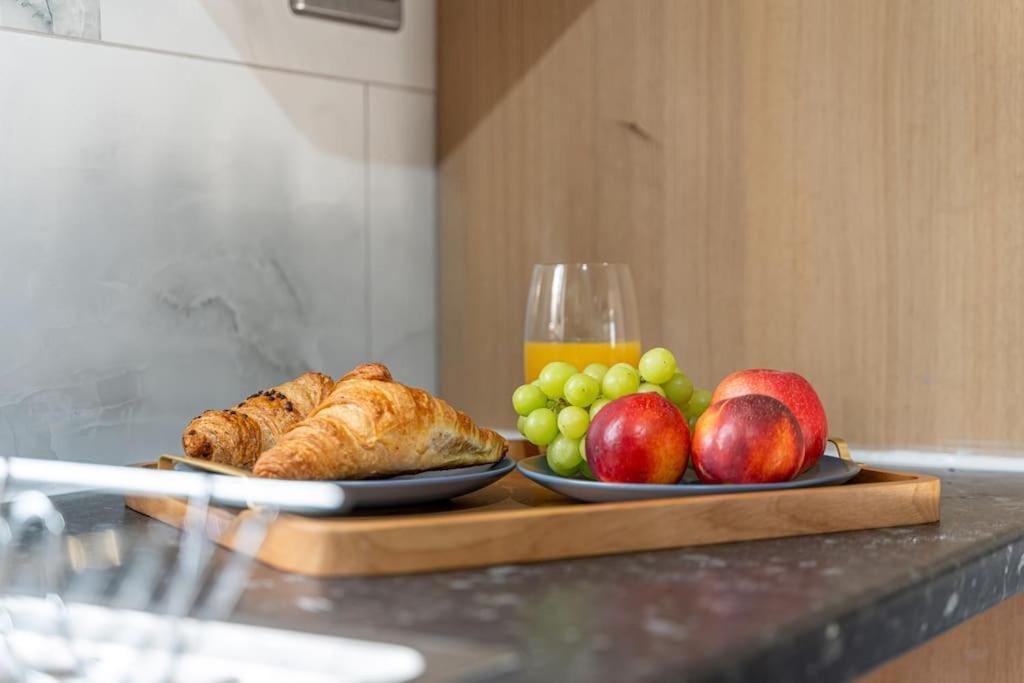 Holiday home Modern House, Sleeps 5 In Coventry